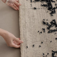 Embossed polypropylene rug - image 19