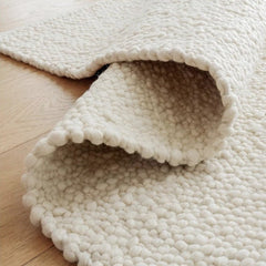 Premium Handwoven Natural Fiber Carpet（Pebble）