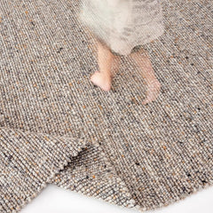 Premium Handwoven Natural Fiber Carpet（Pebble）
