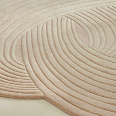 Premium Hand-Tufted Carpet（Eternal Knot）