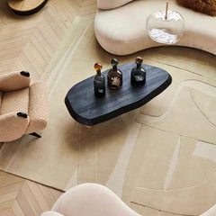 Premium Hand-Tufted Carpet（Muted Form）