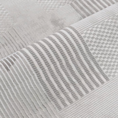 Velvet polypropylene rug - image 3